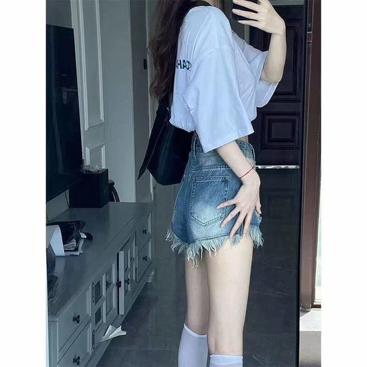 Stylish Minimalist Short Jeans For Women