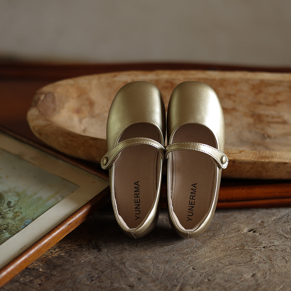 Autumn New Vintage Velcro Leather Shoes Baby Spring And Autumn Foreign Soft Soled Shoes
