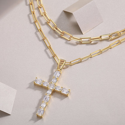 Engraved With Top-quality Moissanite, This Luxurious And Fashionable Minimalist Jewelry Consists Of A Silver Pendant Necklace, A Collar Chain, And S925 Silver Electroplated With Gold.