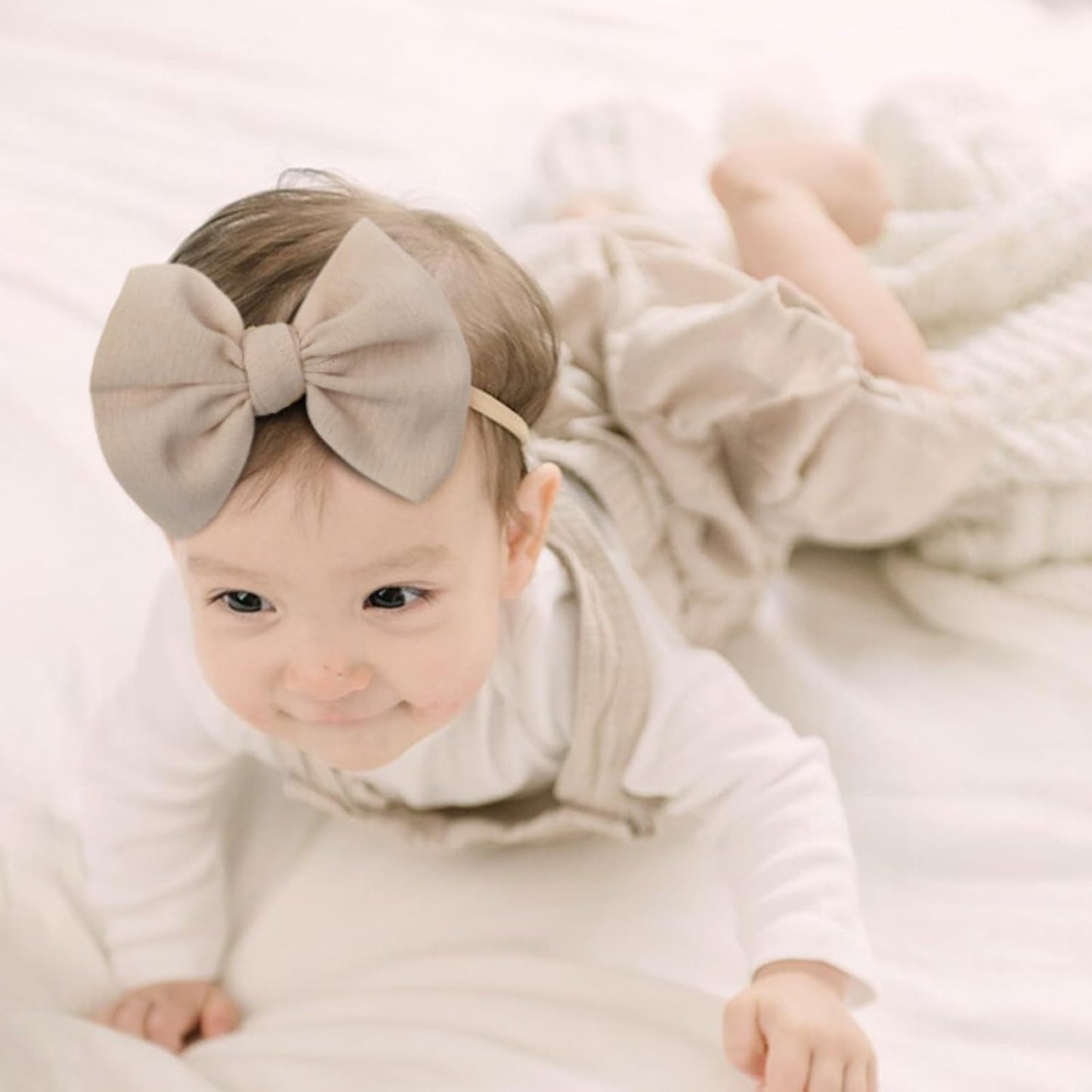 Soft Headbands Baby Girls Nylon Headband With Hair Bow Hairbands Hair Accessories For Newborn Infant Toddler Kids