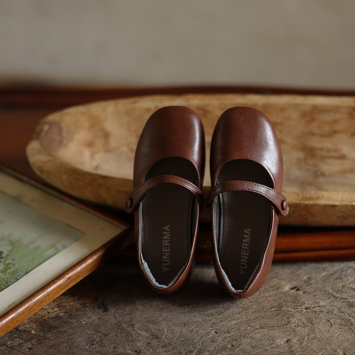 Autumn New Vintage Velcro Leather Shoes Baby Spring And Autumn Foreign Soft Soled Shoes